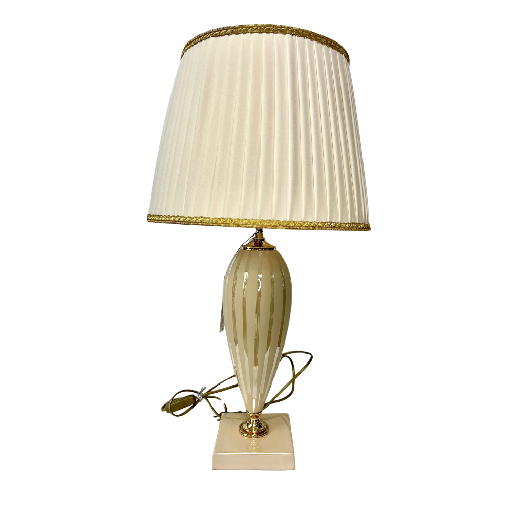 Lampada Luigi Greco con base in porcellana Champagne e bianca con finiture in oro - rif. 2885G