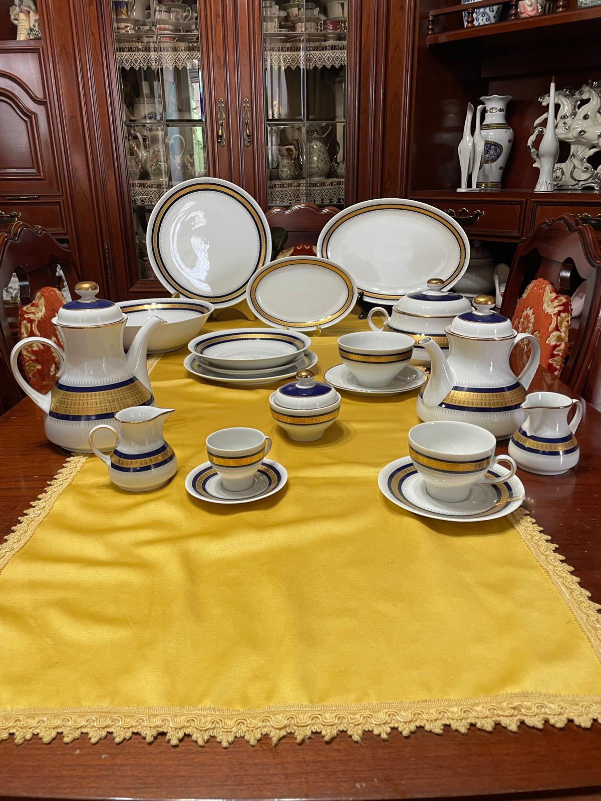 Servizio completo piatti,caffè e tè winterling bavaria in oro zecchino e blu cobalto- rif. AGATA1