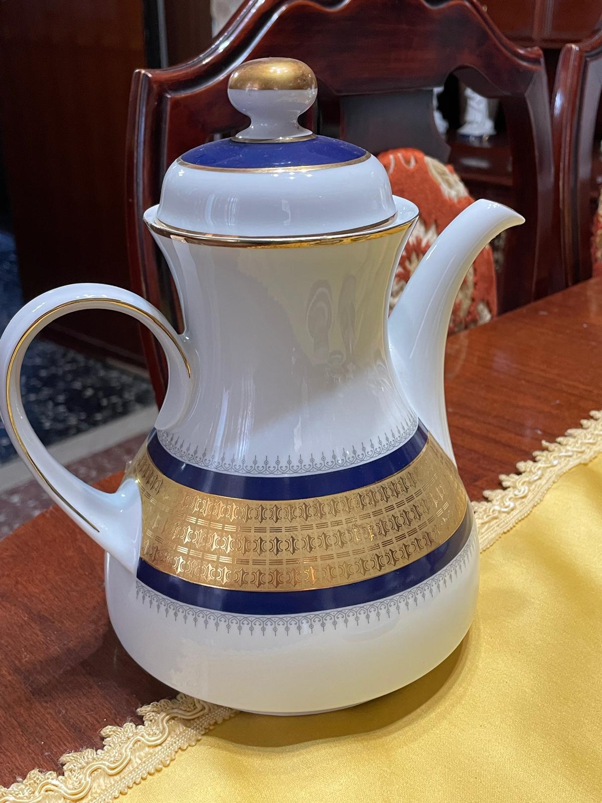Servizio completo piatti,caffè e tè winterling bavaria in oro zecchino e blu cobalto- rif. AGATA1